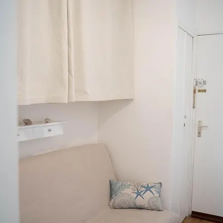 A - Avec Piscine Apartment *