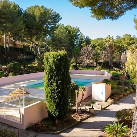 A - Avec Piscine *